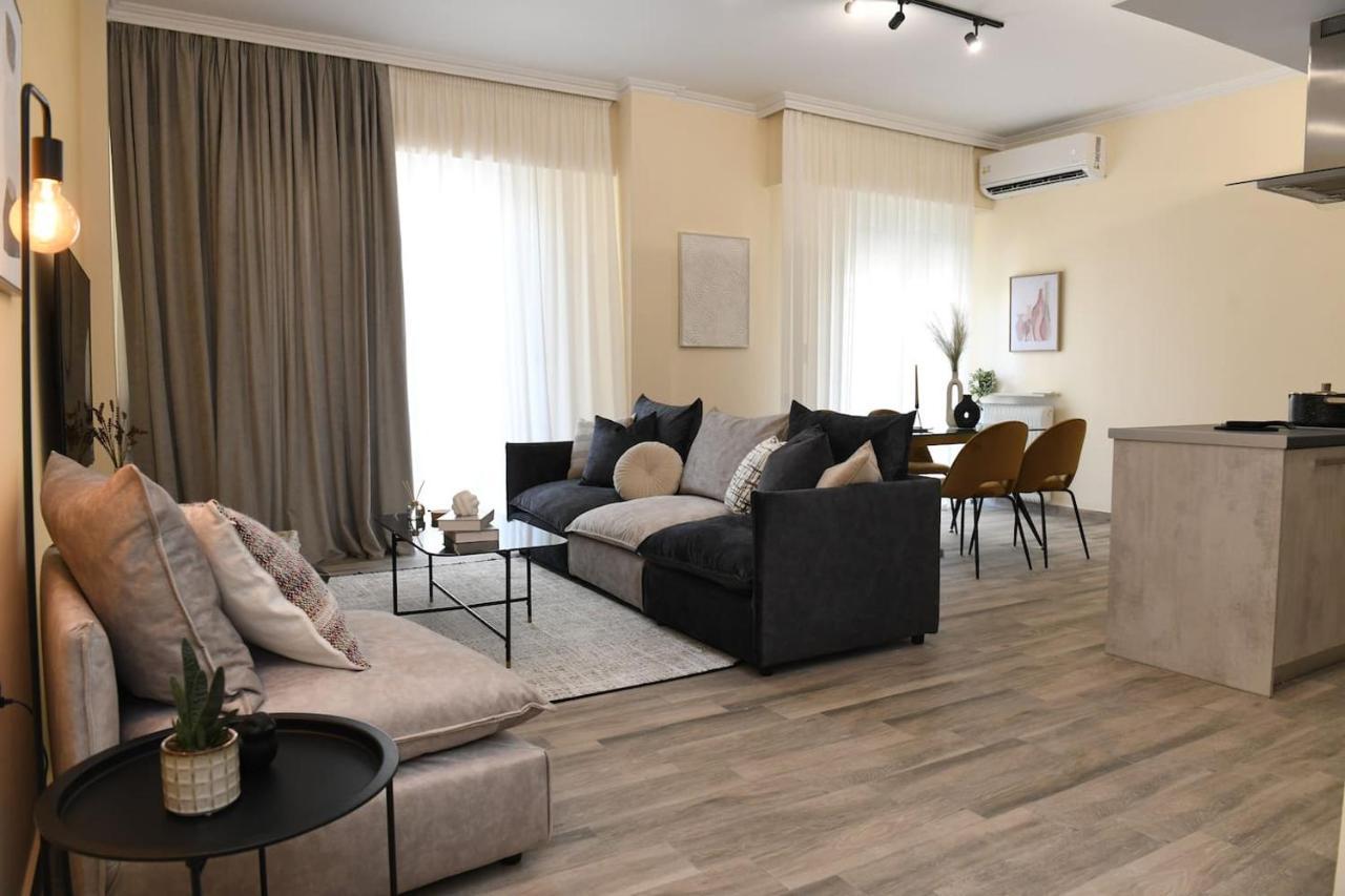 Konstantina Apartment Atene Esterno foto